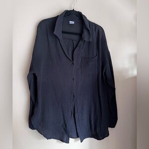 Black Textured Button-Up Shirt – Size L – Crinkle Gauze Long Sleeve